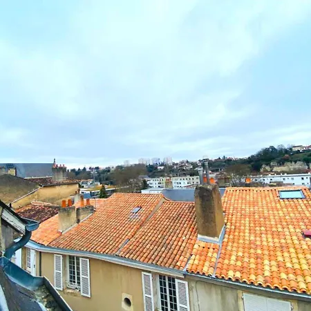 Apartament Ideal-poitiers Centre-saint-michel-4pers *