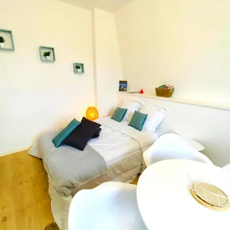 Ideal-poitiers Centre-saint-michel-4pers Apartament *